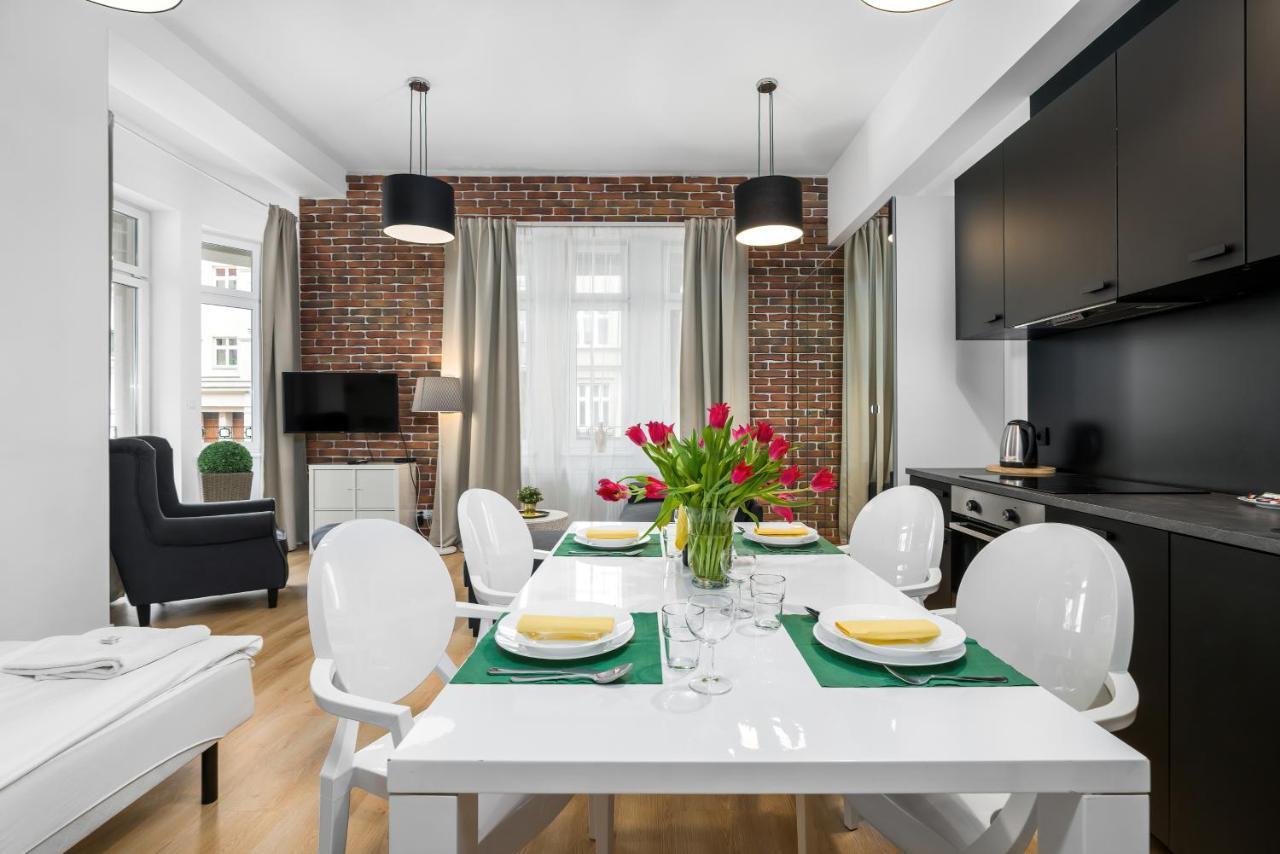 Apartment Poznan Mtp Chelmonskiego By Noclegi Renters מראה חיצוני תמונה