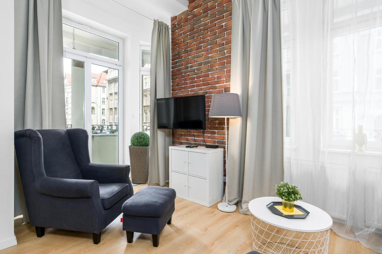 Apartment Poznan Mtp Chelmonskiego By Noclegi Renters מראה חיצוני תמונה