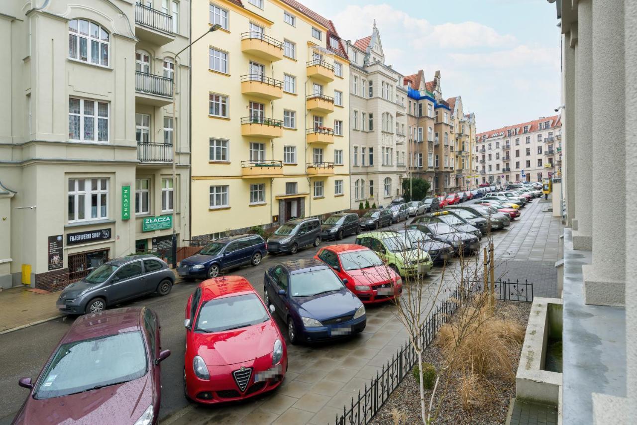 Apartment Poznan Mtp Chelmonskiego By Noclegi Renters מראה חיצוני תמונה