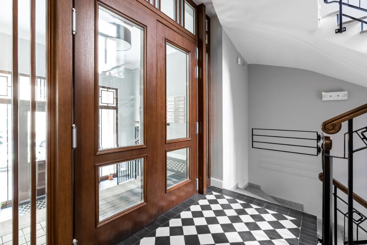 Apartment Poznan Mtp Chelmonskiego By Noclegi Renters מראה חיצוני תמונה